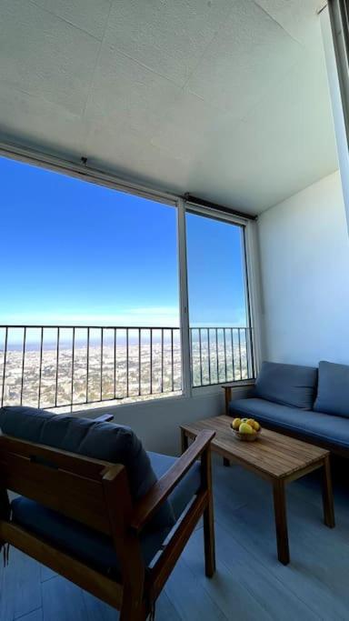 Superbe Appartement 2 Chambres Avec Vue Sur La Mer Et La Montagne Marseille Extérieur photo